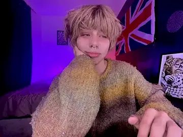 Stripchat Watch Live Sex Cams of Aronn_44