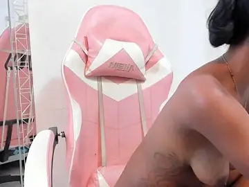 Stripchat Free Live Porn of michelleblair1
