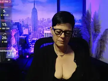 Stripchat Sex Cam of ninarandmann