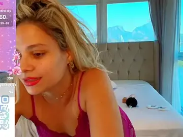 Stripchat Live Sex Cam of Florence_Ford