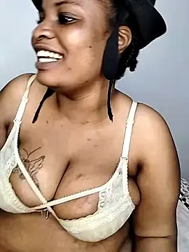 Stripchat Live Sex of JuicyHoney_01