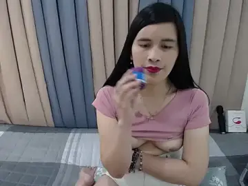 Stripchat Sex Cam of pinay_amaliax