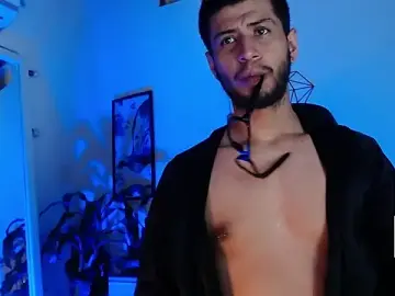 Stripchat Sex Cam of Colby_brown03
