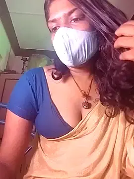 Stripchat Nude Webcam of Tamil_Kavitha