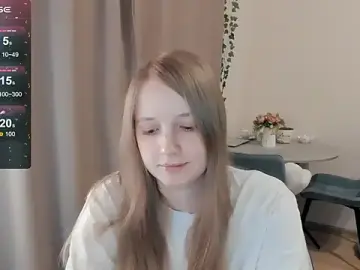 Stripchat Live Sex Cam of Alyaley