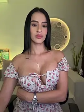 Stripchat Best Webcam of SarahhSmitth1