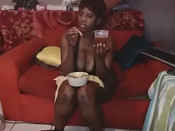 Stripchat Free Porn Cam of DIVAASS1