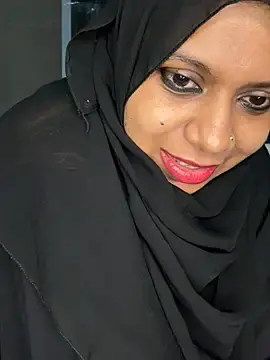 Stripchat Watch Live Sex Cams of Malika_Secrets