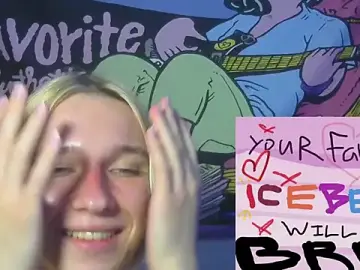 Stripchat Watch Live Sex Cams of icebenz