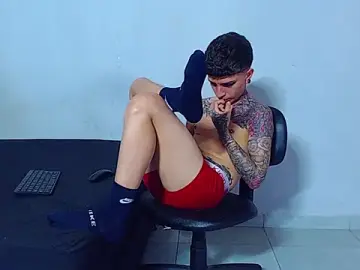 Stripchat Live Sex of mikecoper_23