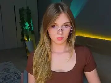 Stripchat Live Porn of linakorvin