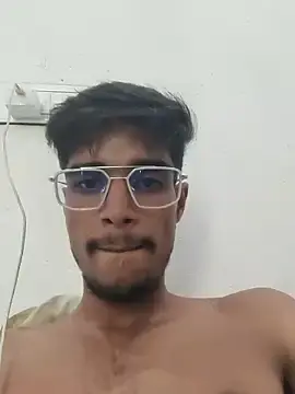 Stripchat Sex Cam of kaushikhotty