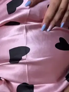 Stripchat Watch Live Sex Cams of CinnamonCookiez