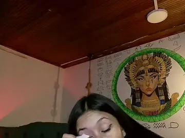 Stripchat Live Sex Cam of melissa__dolce