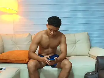 Stripchat Free Porn Cam of oliver_evans_