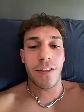 Stripchat Sex Cam of emanuel00220