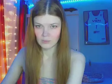 Stripchat Sex Cam of Klementa