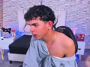 Stripchat Watch Live Sex Cams of keahi_tay