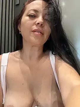 Stripchat Live Sex Cam of Kate_Joy