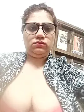 Stripchat Adult Webcams of yourchahat27