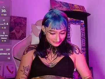 Stripchat Adult Webcams of SharaRoss1