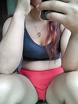 Stripchat Free Live Porn of lylylove