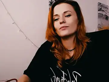 Stripchat Free Porn Cam of PeppyMia