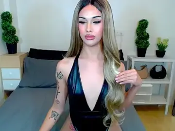 Stripchat Sex Chat of HorsecockMadison
