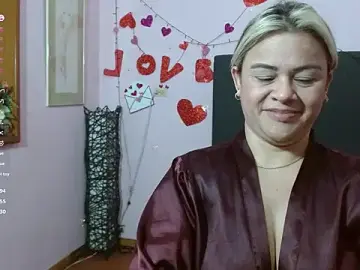 Stripchat Sex Cam of pamela_echeverria