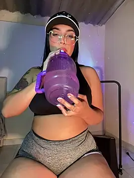 Stripchat Live Porn of Linda_Saenz_
