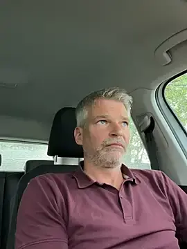 Stripchat Free Porn Cam of Thor-82