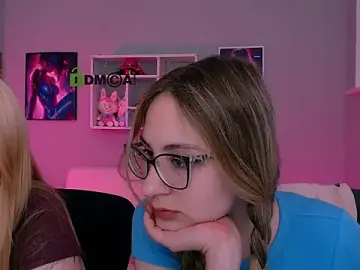Stripchat Live Sex Cam of playful_sophie
