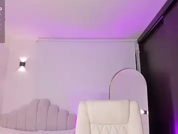 Stripchat Free Live Porn of AmberLewis_