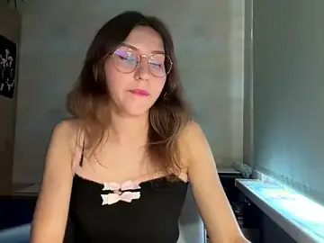 Stripchat Live Sex Cam of Miaaa_Moon