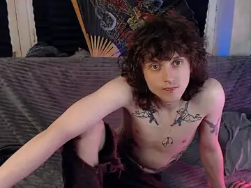 Stripchat Watch Live Sex Cams of g1vememoney