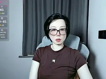 Stripchat Nude Webcam of lin_lin_520_520
