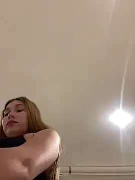 Stripchat Watch Live Sex Cams of Nikii__