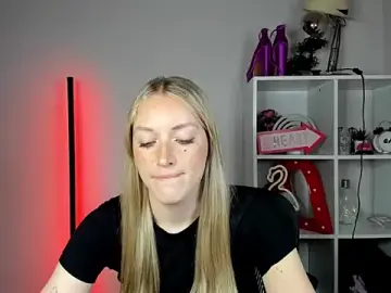 Stripchat Best Webcam of EvelynBlond