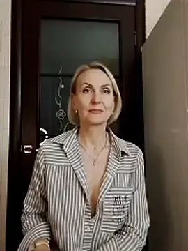Stripchat Sex Cam of MichelleSolis