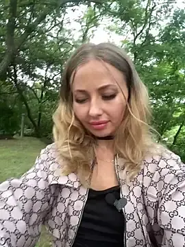 Stripchat Adult Webcam of Blueeyed_Angel