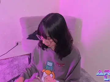 Stripchat Nude Webcam of arysUwU