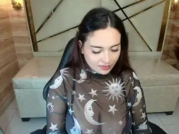 Stripchat Sex Chat of Kiara_Moon_r