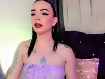 Stripchat Live Sex Cam of lesly_xx