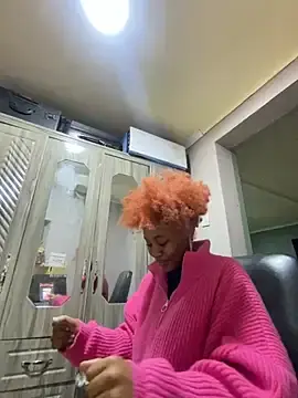 Stripchat Live Sex Cam of BankssWithTheBenz