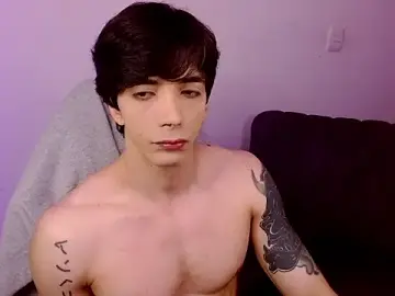Stripchat Live Sex Cam of H3ll_B0I