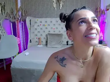 Stripchat Live Sex of PlayfulShow