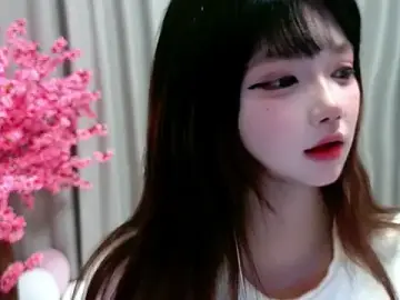 Stripchat Adult Webcam of yan-0705