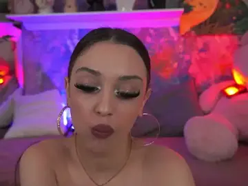 Stripchat Nude Webcam of ZaraFeline