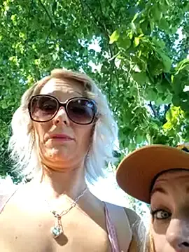 Stripchat Adult Video Chat of BeautifulMeFire23