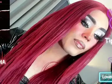 Stripchat Live Sex of DominaAurumXXX